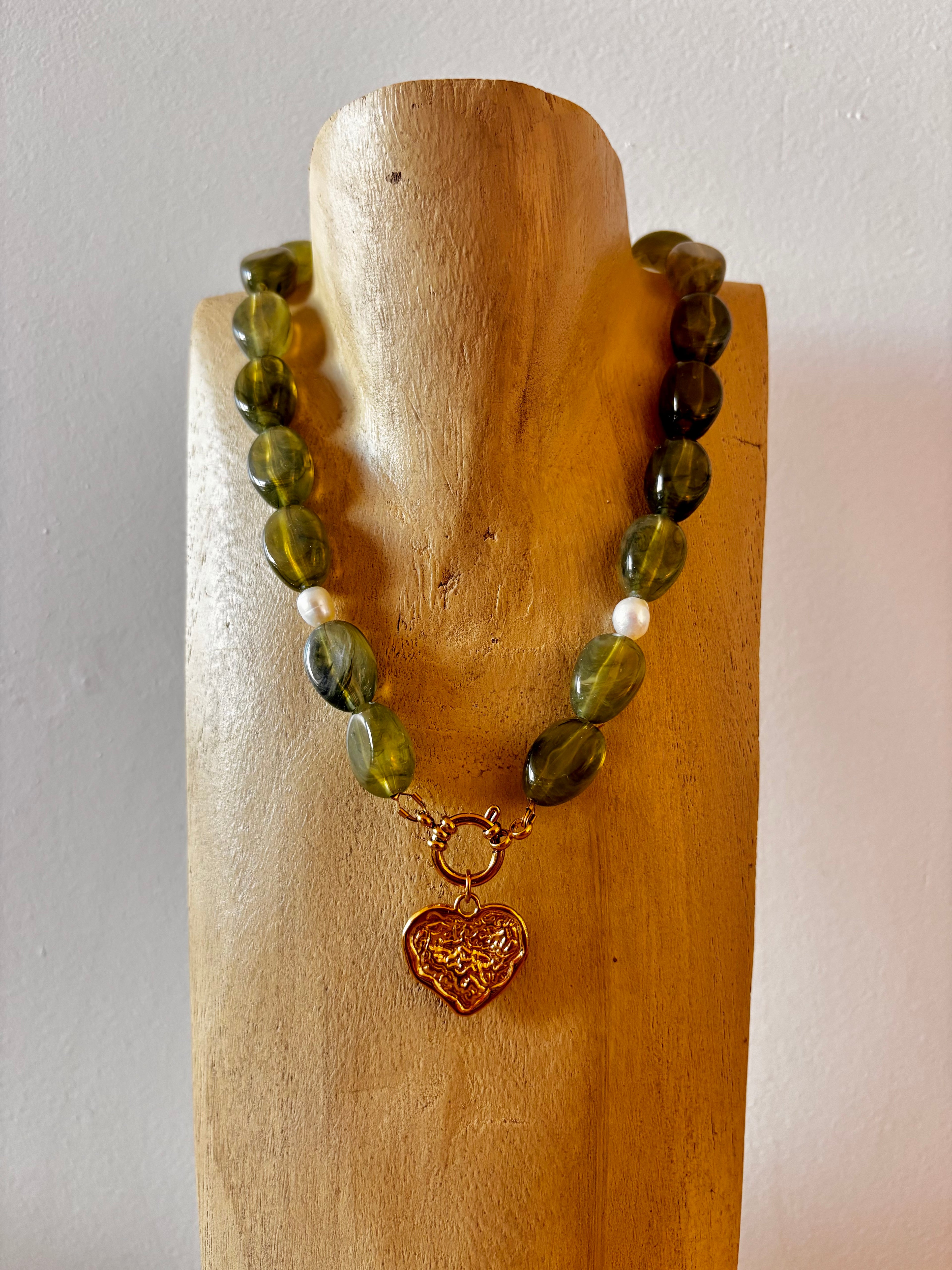 Collier Marius